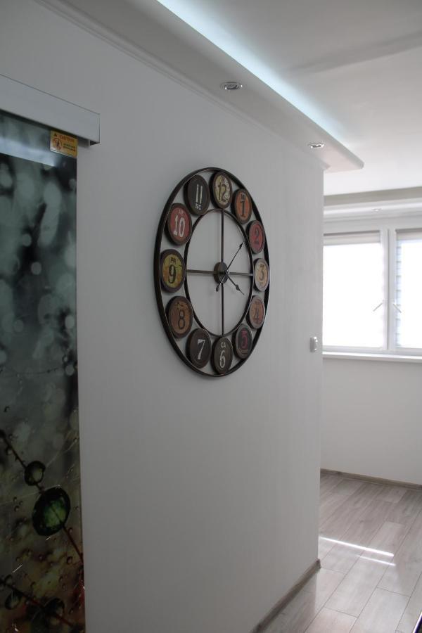 דירות מישקולץ Izzy Apartament מראה חיצוני תמונה